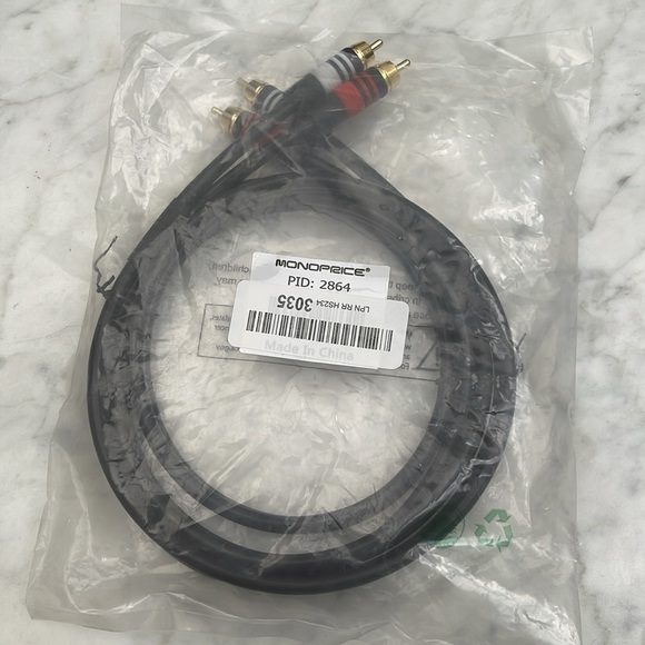 Monoprice premium two channels audio cable for ampli speaker - Picture 4 of 4